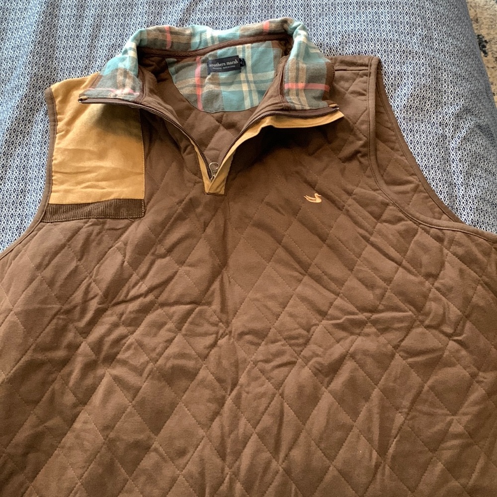 Like New Southern Marsh  best to pair with a nice pair of jeans or khakis